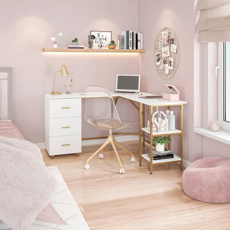 Scrivania a L per ufficio domestico dal design moderno con vani portaoggetti